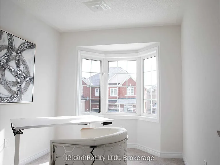 5 Chesterwood Cres — Photo 10