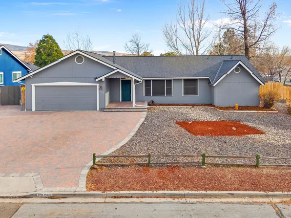 207 White Rose Dr, Sparks, NV 89441
