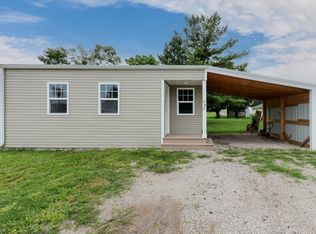 397 E Main St, El Paso, IL 61738