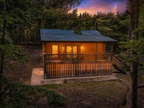 200 Preacher Laws Rd, Afton, TN 37616