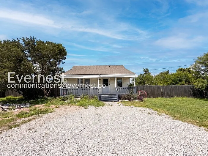 106 County Road 425 — Photo 2