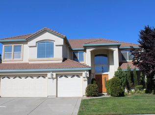2500 Marina Point Ln, Elk Grove, CA 95758