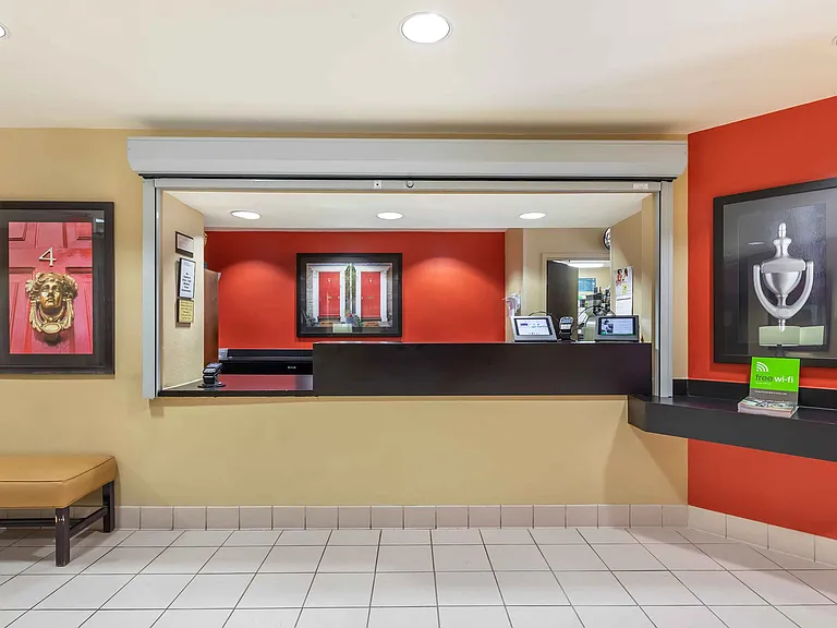 Lobby and Guest Check-in