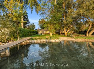 28 McRae Bch S, Georgina, ON L0E 1N0