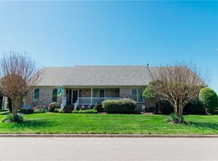 1225 Plantation Lakes Cir, Chesapeake, VA 23320