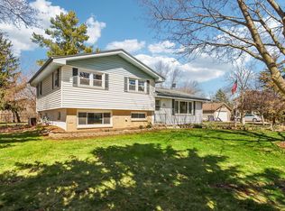 S71W19820 Simandl Dr, Muskego, WI 53150
