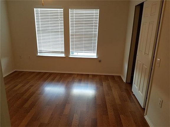 5th image of 1317 Coriander Dr