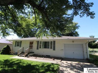 1541 Walnut St, Syracuse, NE 68446