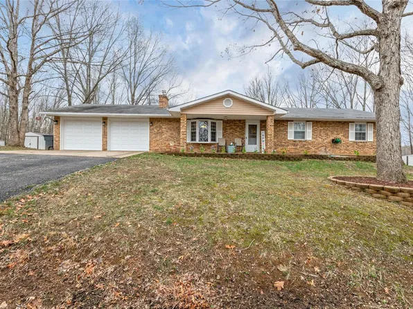 21201 Helga Ln, Saint Robert, MO 65584