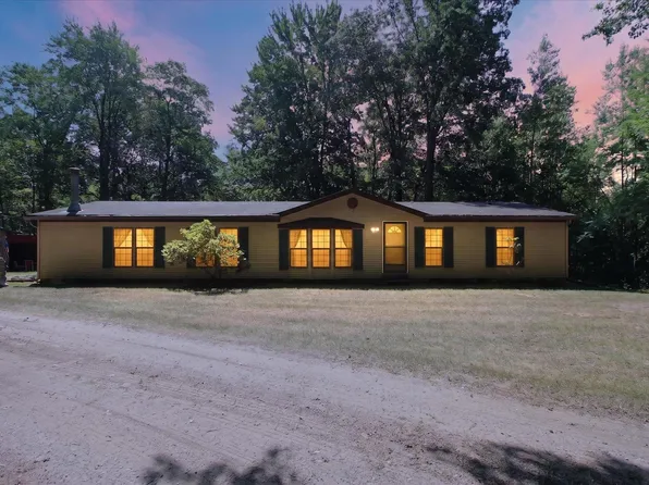 5755 W Herrick Rd, Lake, MI 48632