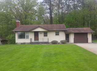 1240 Woodland Ave, Niles, MI 49120