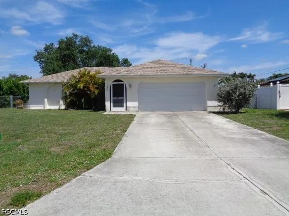 1139 SE 17th Ter, Cape Coral, FL 33990