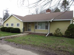 111 W Sprague St, Bancroft, MI 48414