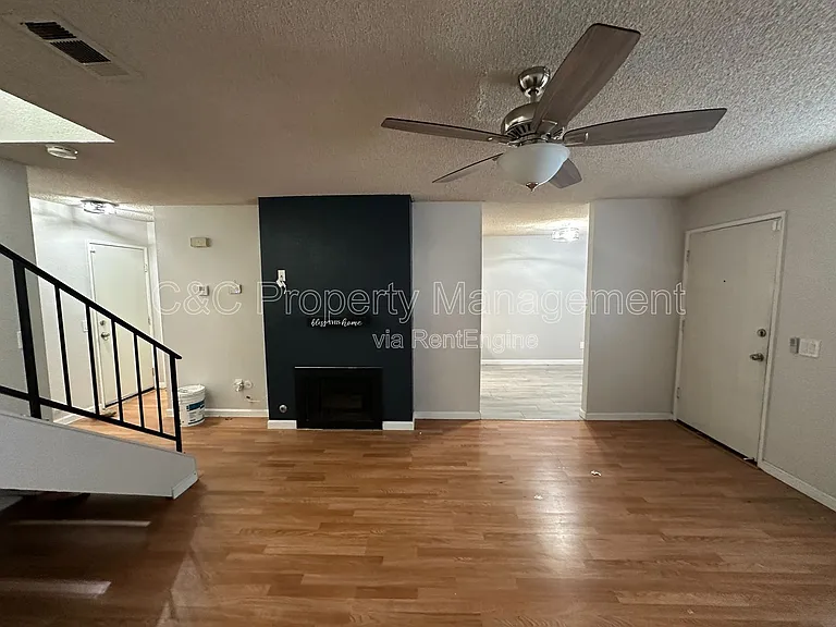 1380 W 48th St #116 — Photo 6
