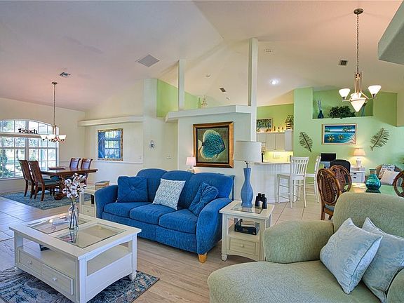 5th image of 525 Rotonda Cir