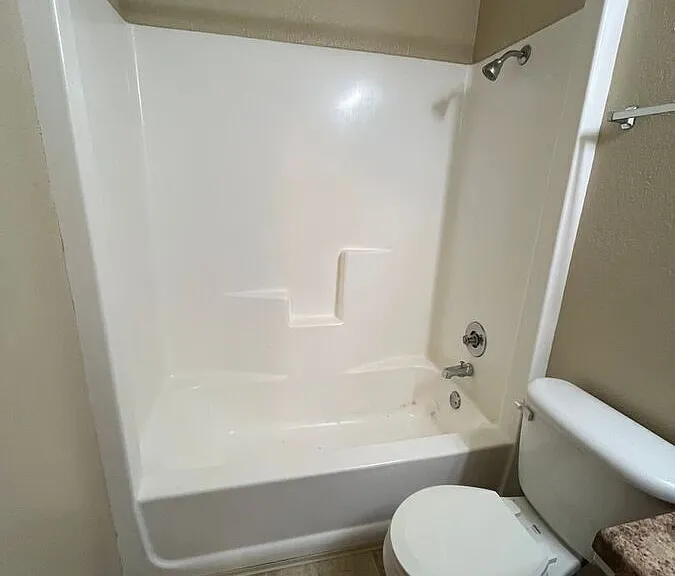 401 N Western Ave #107 — Photo 12