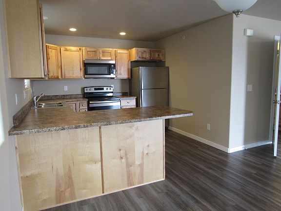 2nd image of 1531 Aryn Ln #202