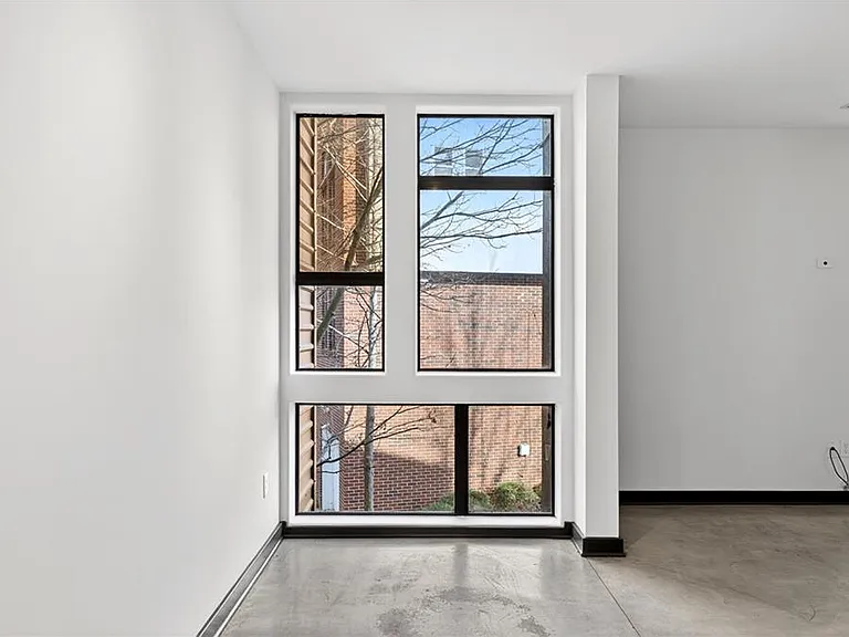 972 Dekalb Ave NE #202 — Photo 5