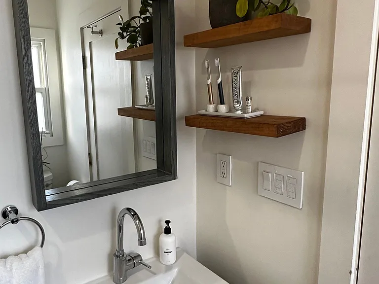 438 N Alta Vista Blvd — Photo 17