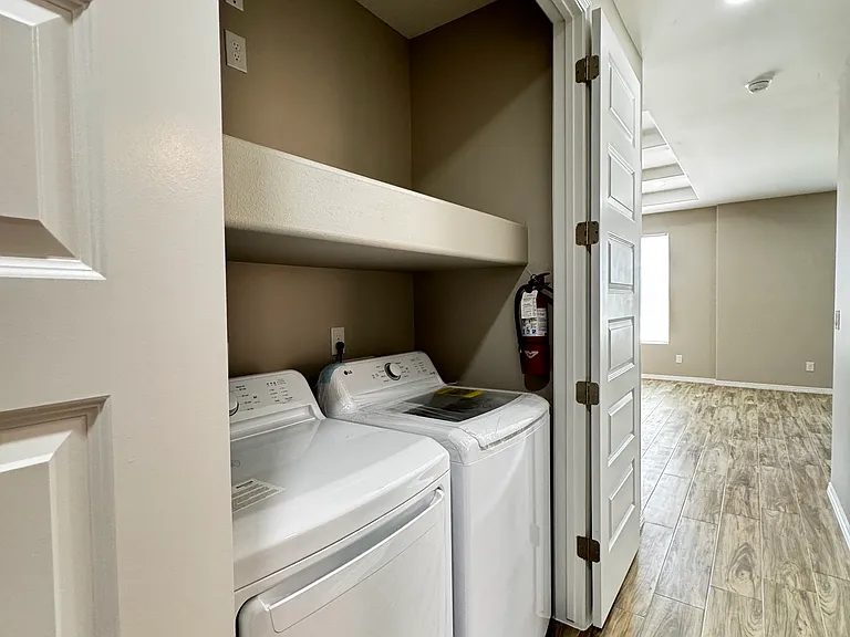 4209 La Vista Ave #2 — Photo 8