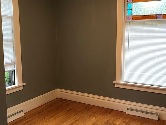 2nd image of 12900 Newell Ave