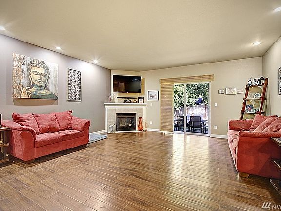 4th image of 4030 61st Ct SW