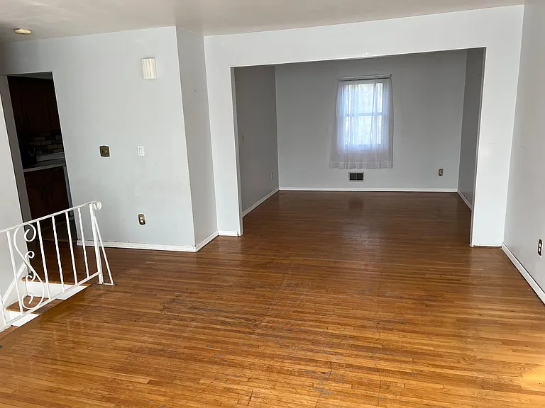 19 Hidden Hollow Ct — Photo 6