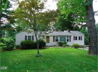 12 Vail Rd, Bethel, CT 06801