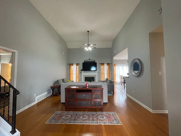 3224 Rosebrook Cir — Photo 5