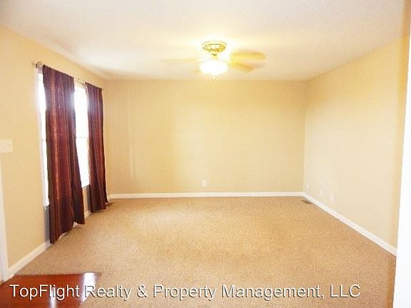 4th image of 306 Chesire Way