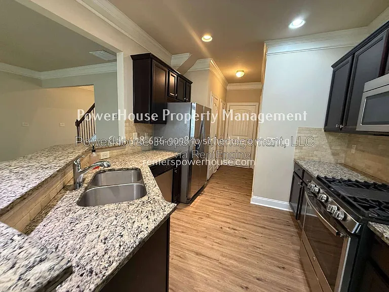 1045 Township Cir — Photo 19