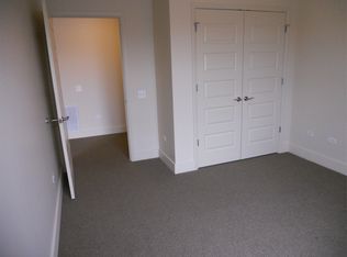 3755 S Cottage Grove Ave APT 607, Chicago, IL 60653
