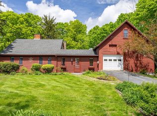 9 Eaton St, Gardner, MA 01440