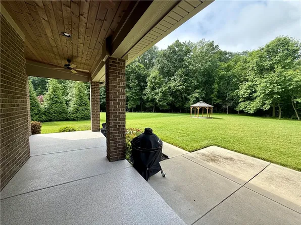 9509 Monaco Cir, Centerville, OH 45458