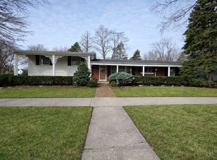 8 N Greenwood Ave, Palatine, IL