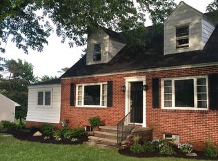 1043 New Loudon Rd, Cohoes, NY 12047