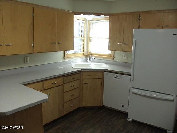 4th image of 615 Southview Dr