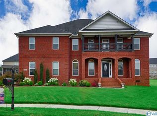 102 Springhaven Dr NW, Madison, AL 35757