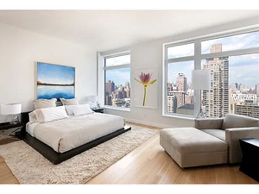 Sold by Corcoran | media 8
