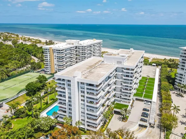 155 Ocean Lane Dr APT 300, Key Biscayne, FL 33149