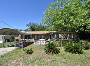 61 11th St, Shalimar, FL 32579