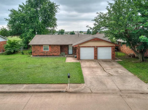 124 Marilyn Ave, Edmond, OK 73013