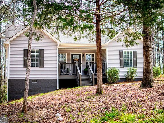 2nd image of 212 Hillcrest Rd