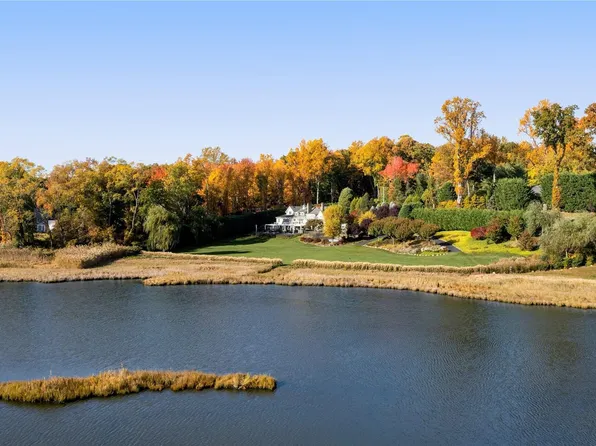 203 Centre Island Road, Centre Island, NY 11771