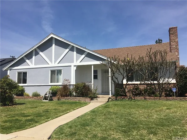 565 E Benbow St, Covina, CA 91722