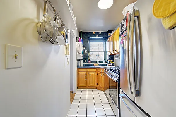 Sold by Akam Sales and Brokerage | media 9