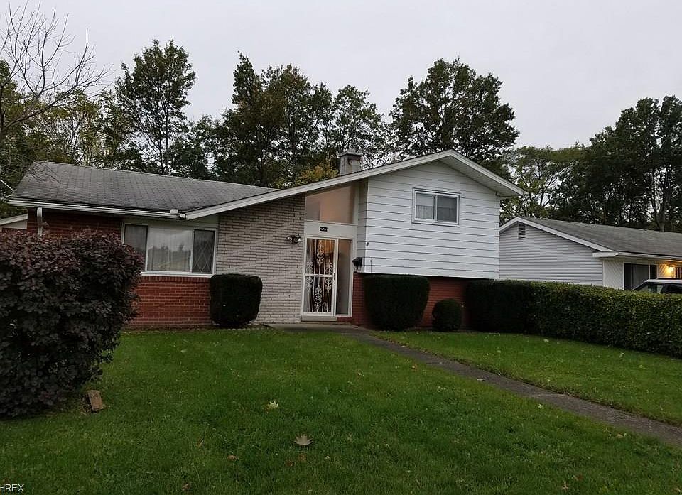 1st image of 2548 Packard Dr