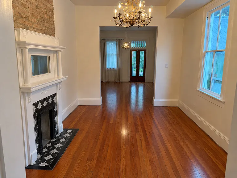 535 Nashville Ave — Photo 2