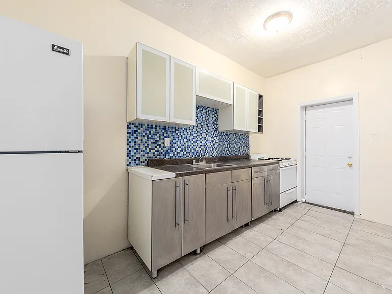737 Flatbush Ave #2 — Photo 7