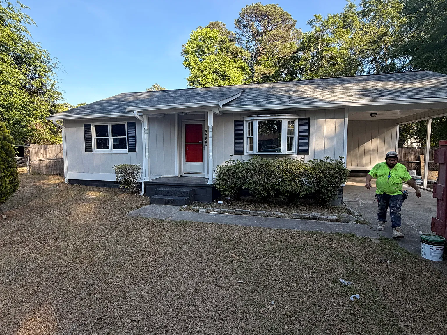 3 bed, 1140 sqft, $1,400 — Photo 2